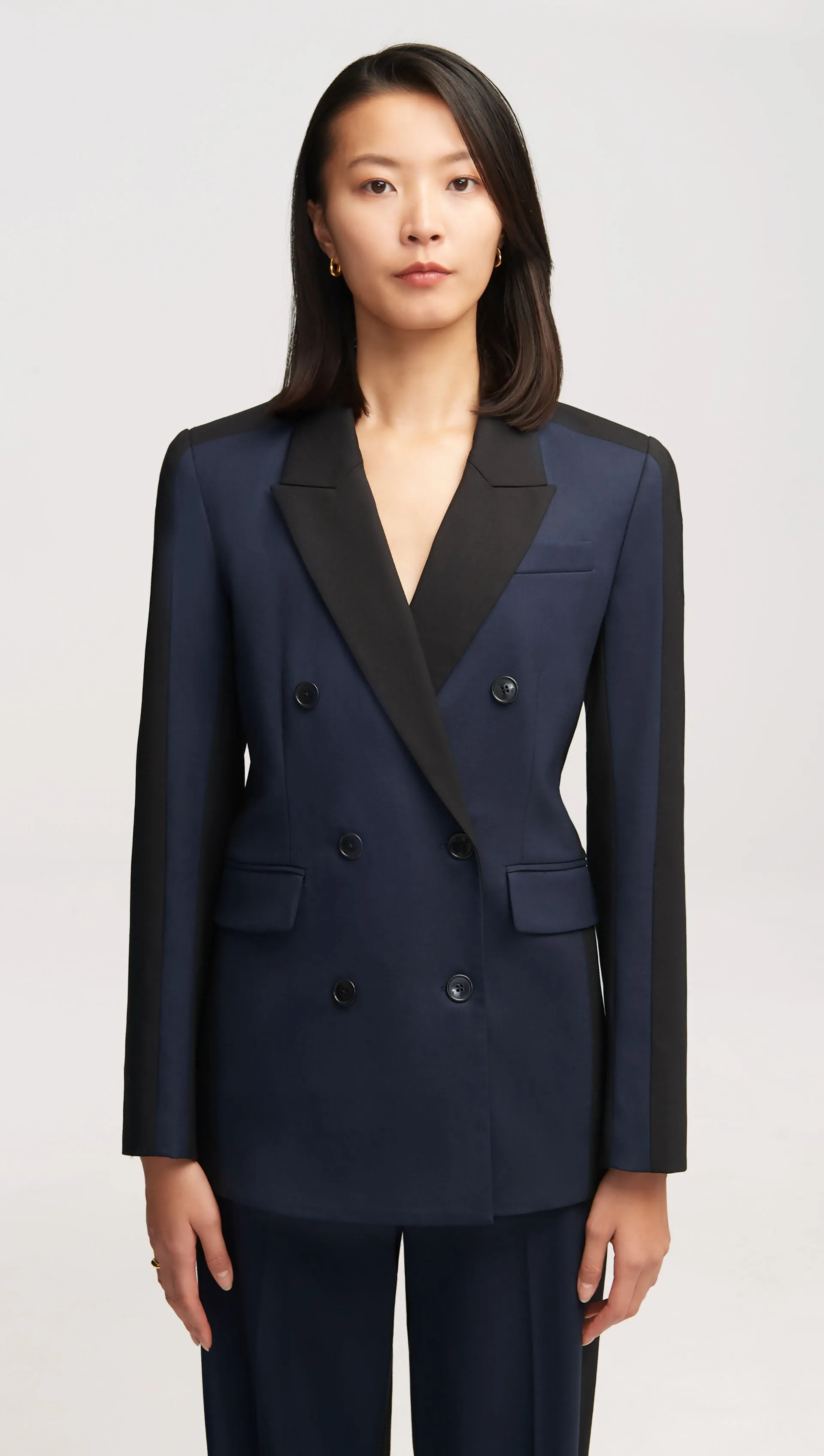 Colorblocked Double-Breasted Blazer in Seasonless Wool | Midnight/Black