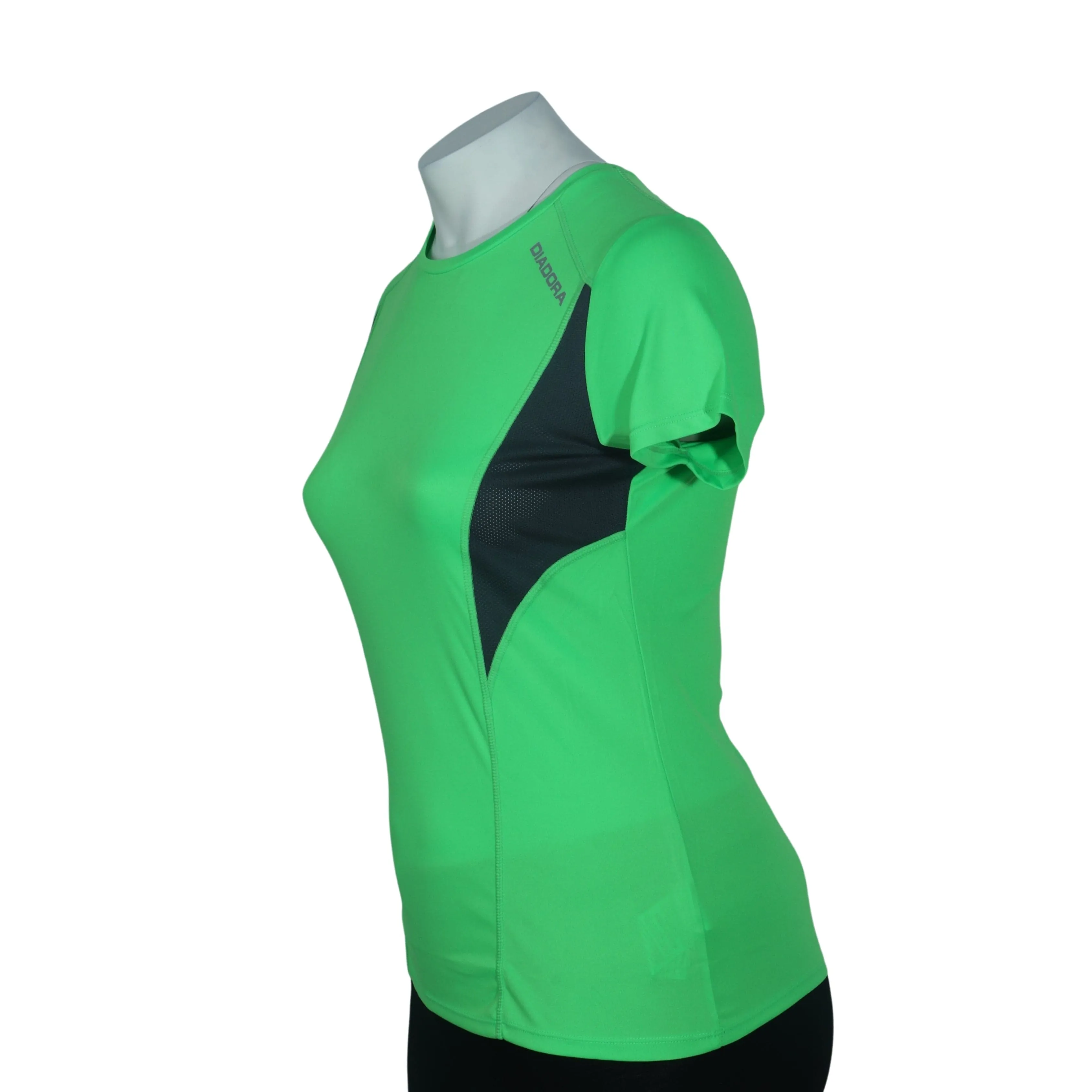 DIADORA - Breathable Mesh Sports T-Shirt