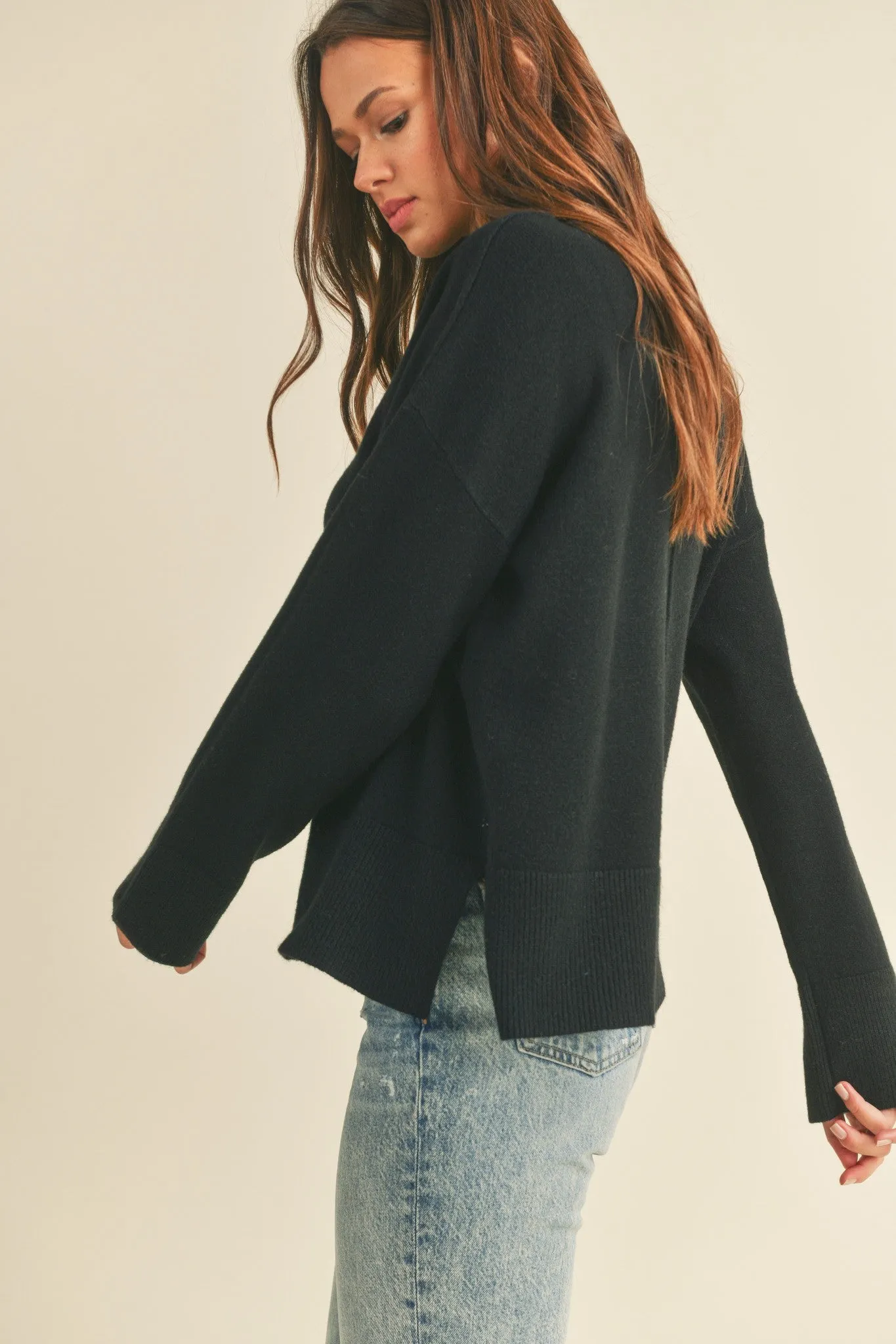 Mariah Basic Crew Neck Sweater - Black