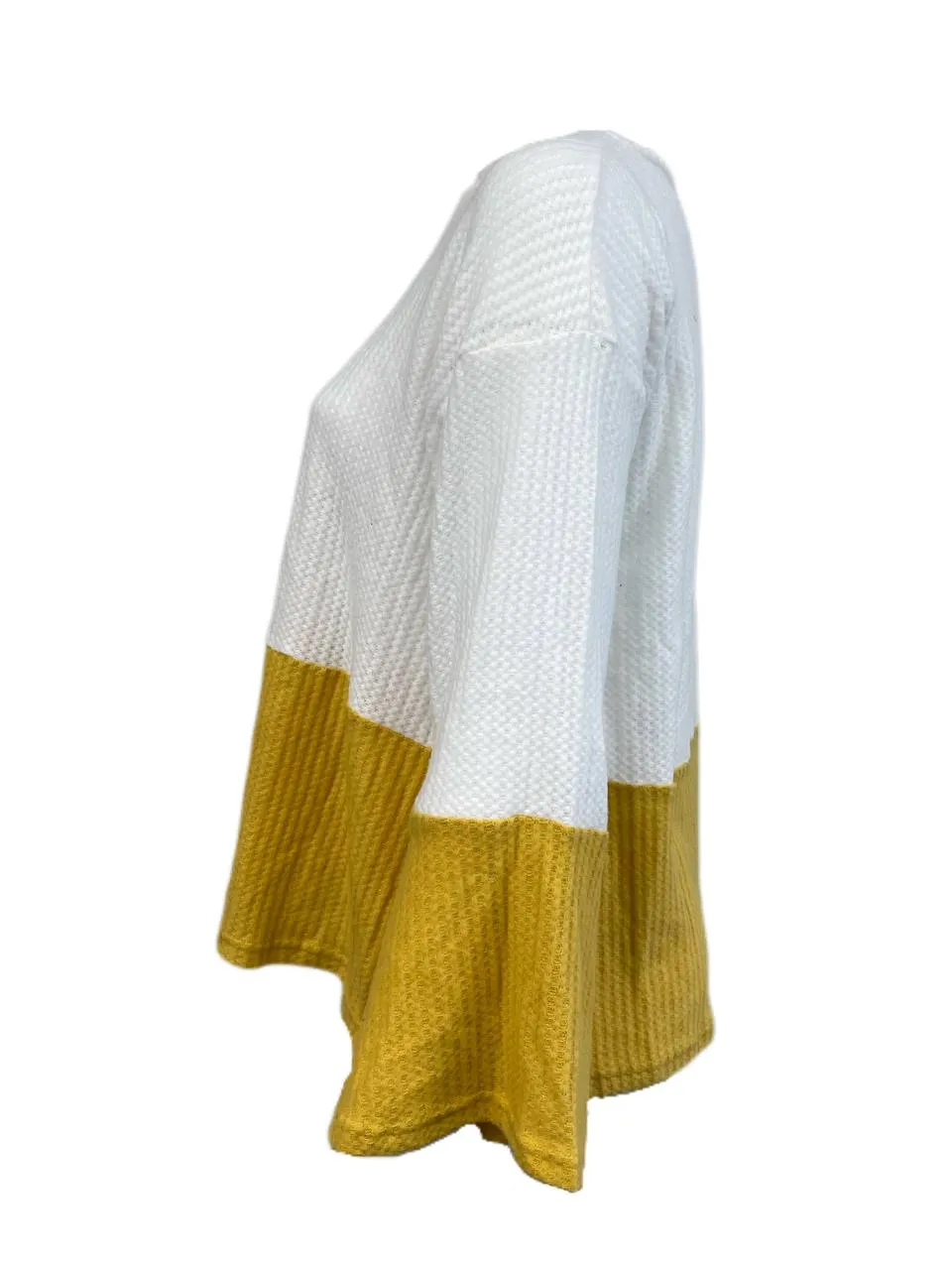 SHEIN Women's Plus White Yellow Soft Sweater Size 2XL NWOT