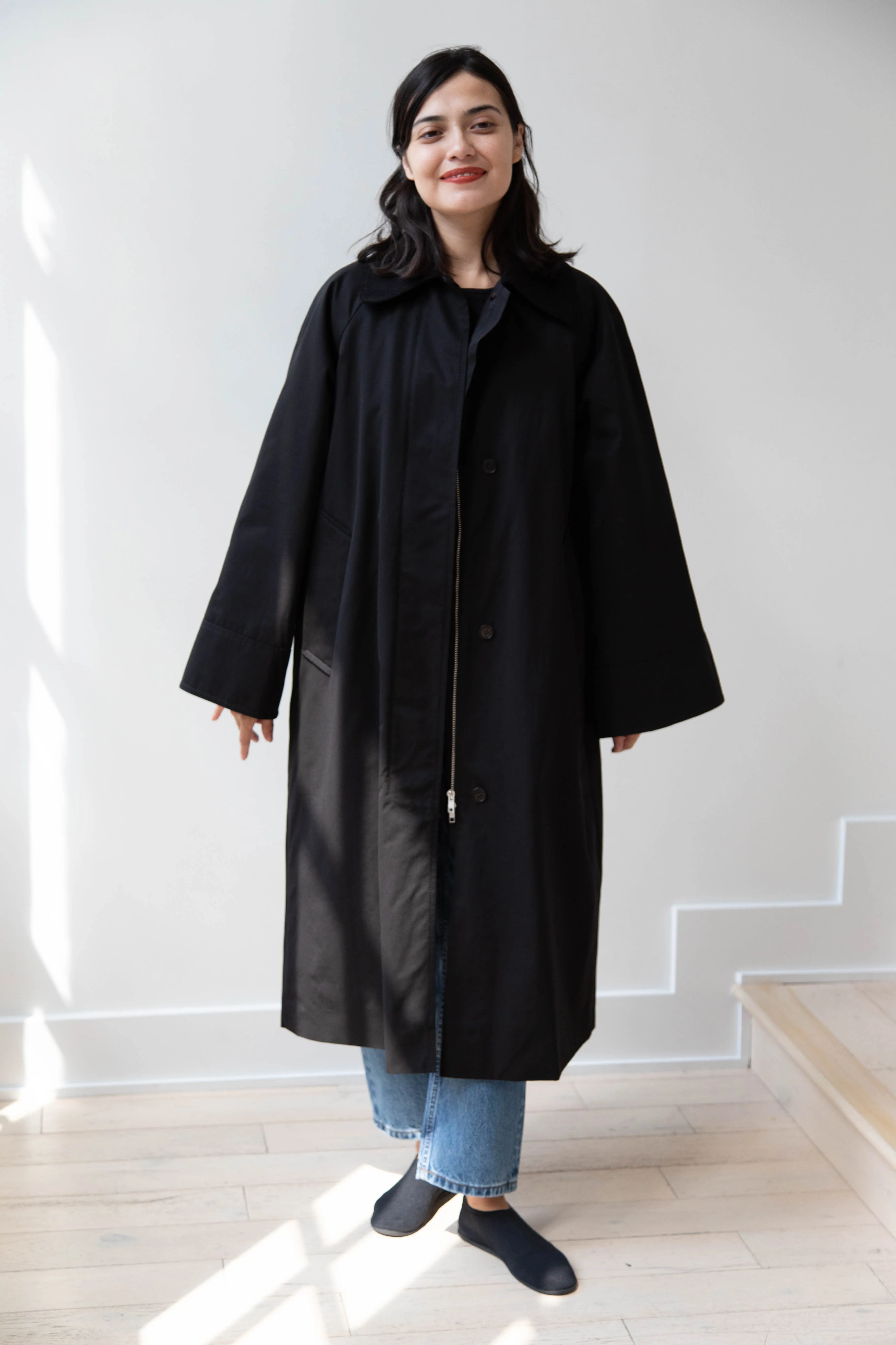 Skall | Gaby Coat in Black