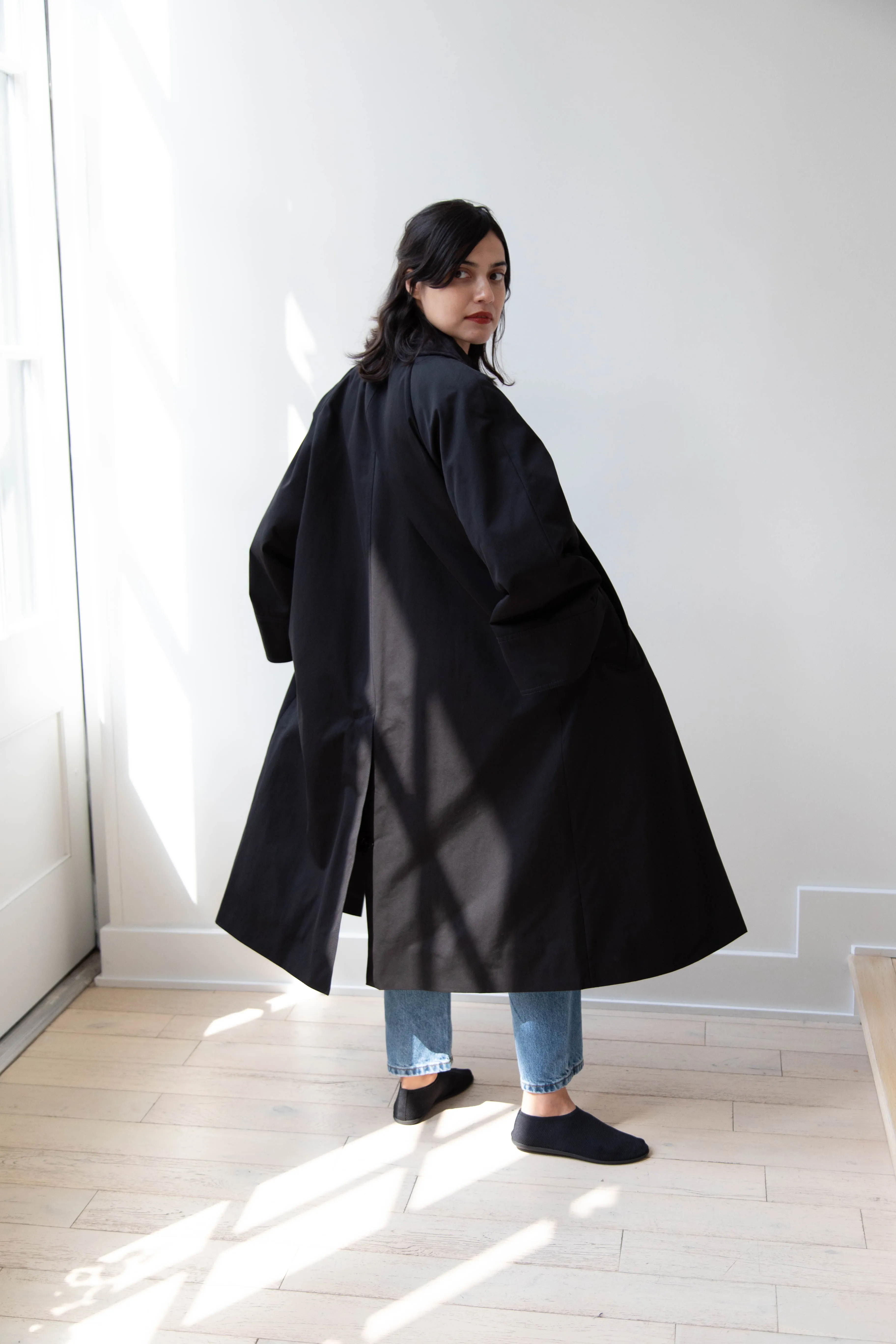 Skall | Gaby Coat in Black