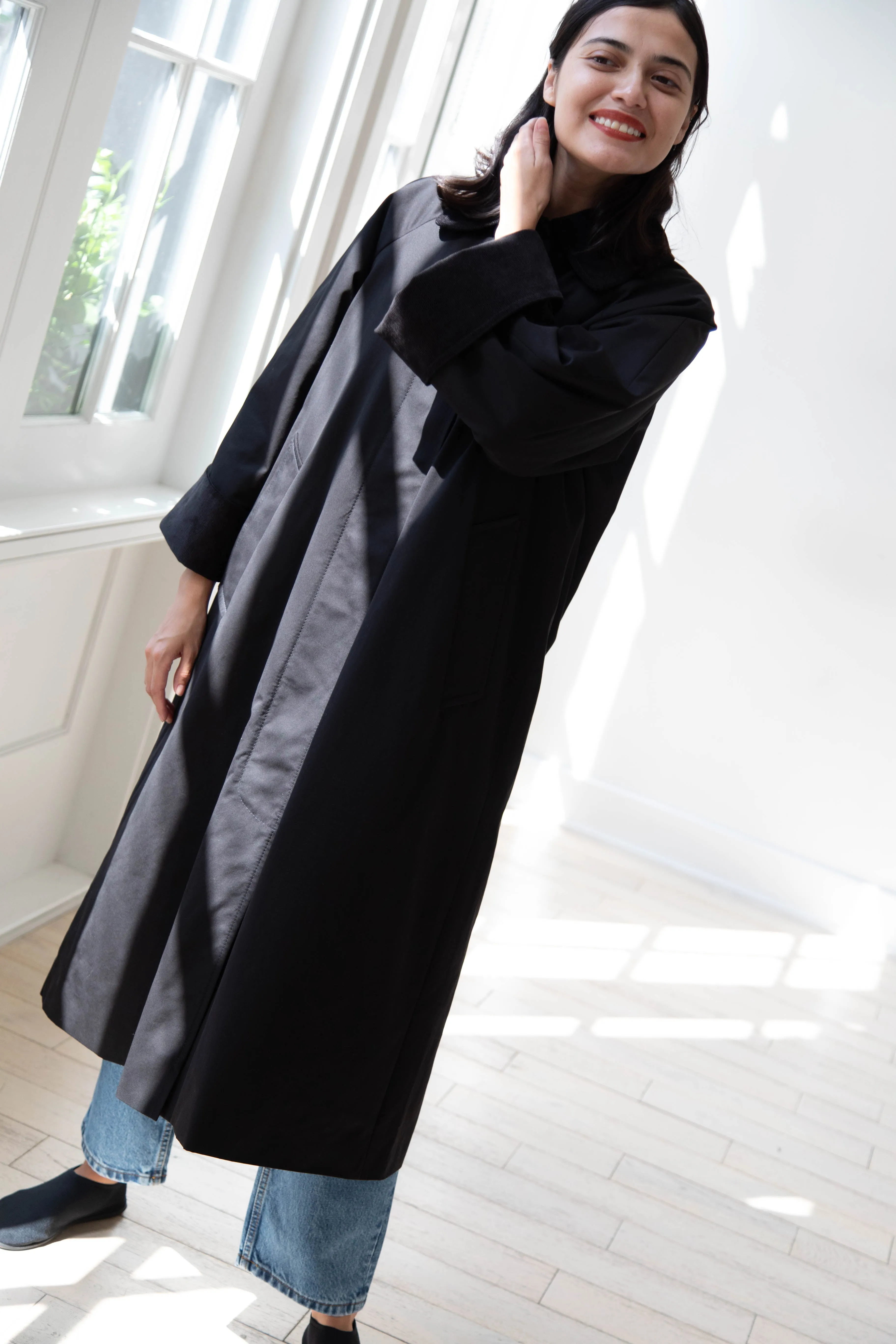 Skall | Gaby Coat in Black