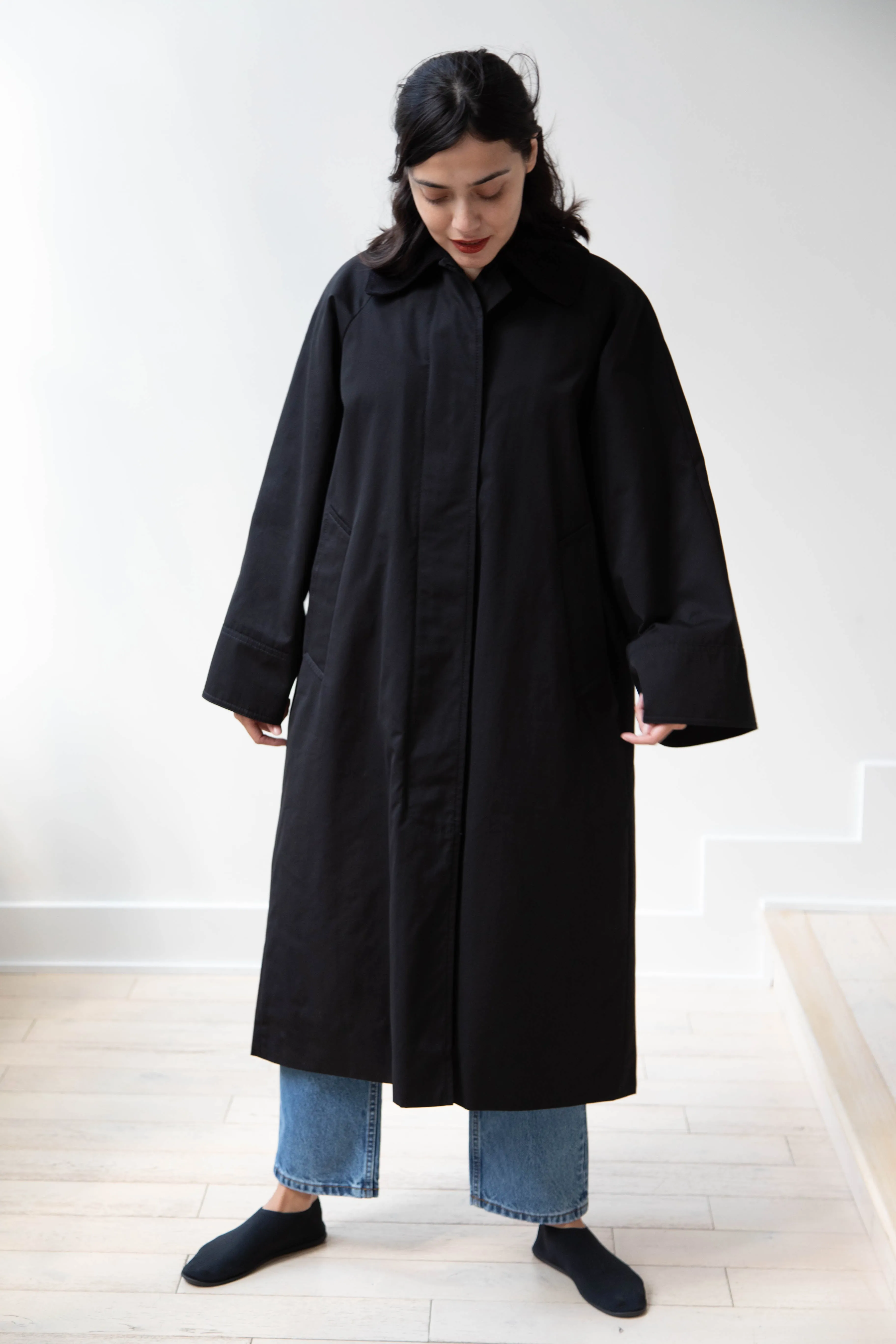 Skall | Gaby Coat in Black