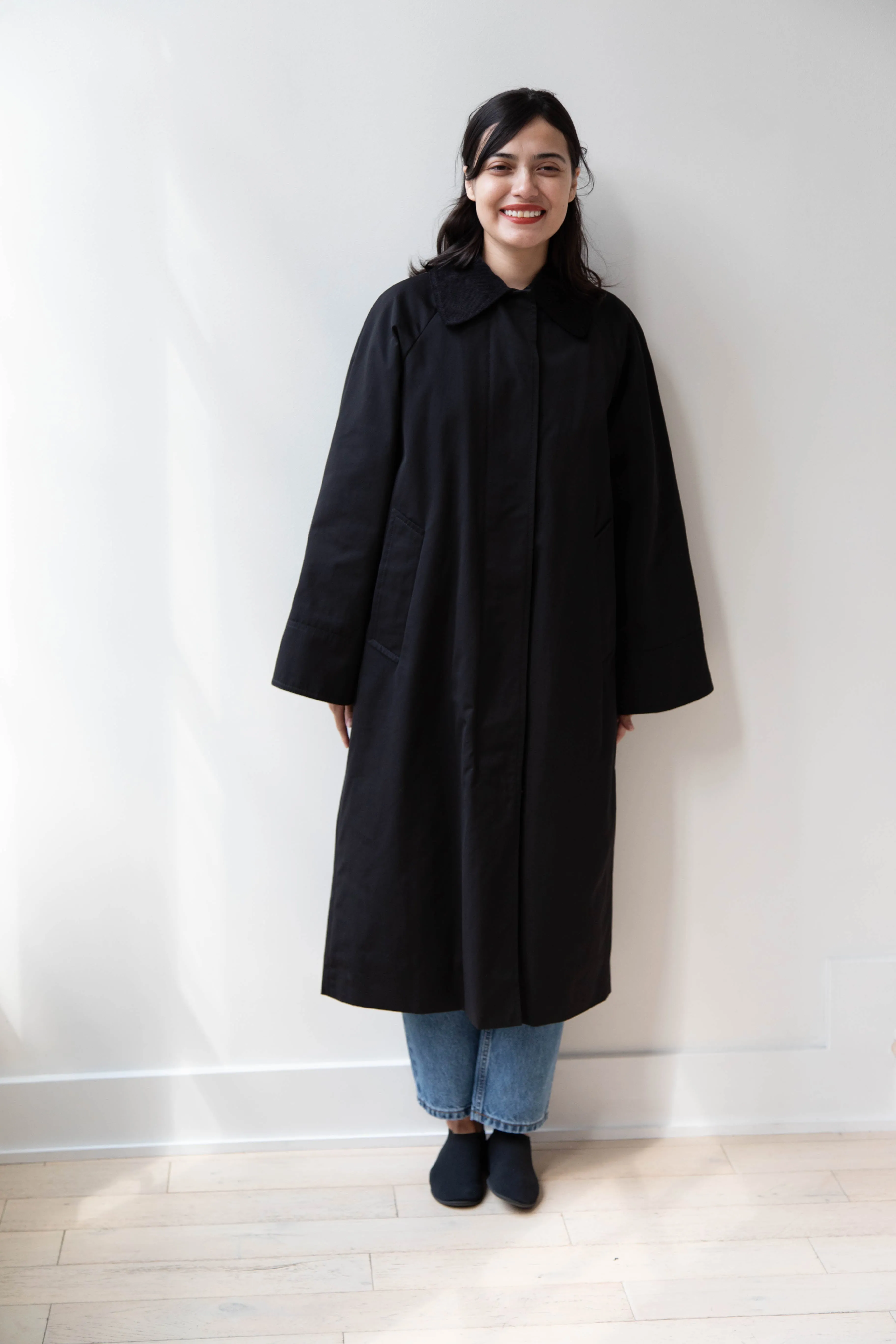 Skall | Gaby Coat in Black