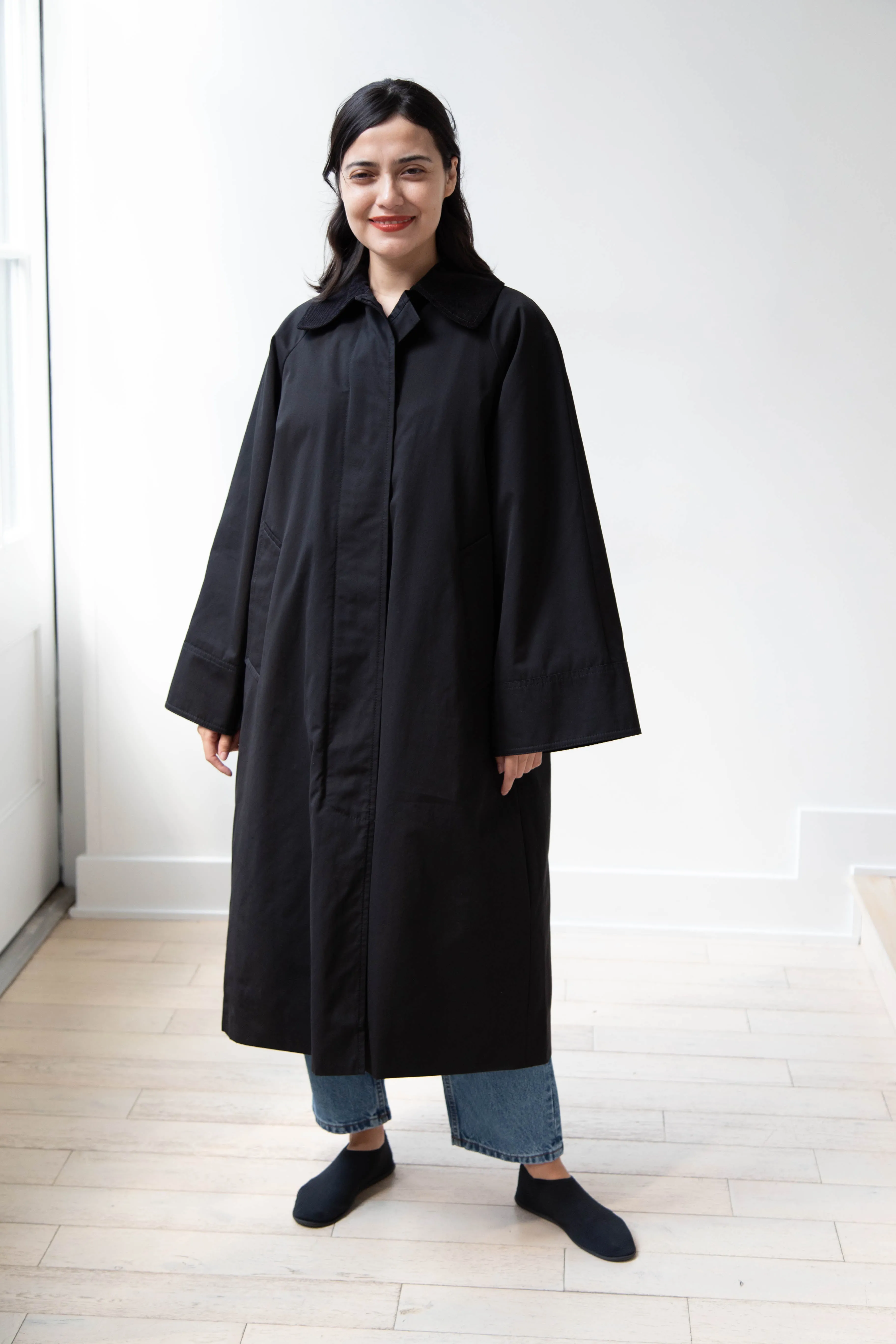 Skall | Gaby Coat in Black