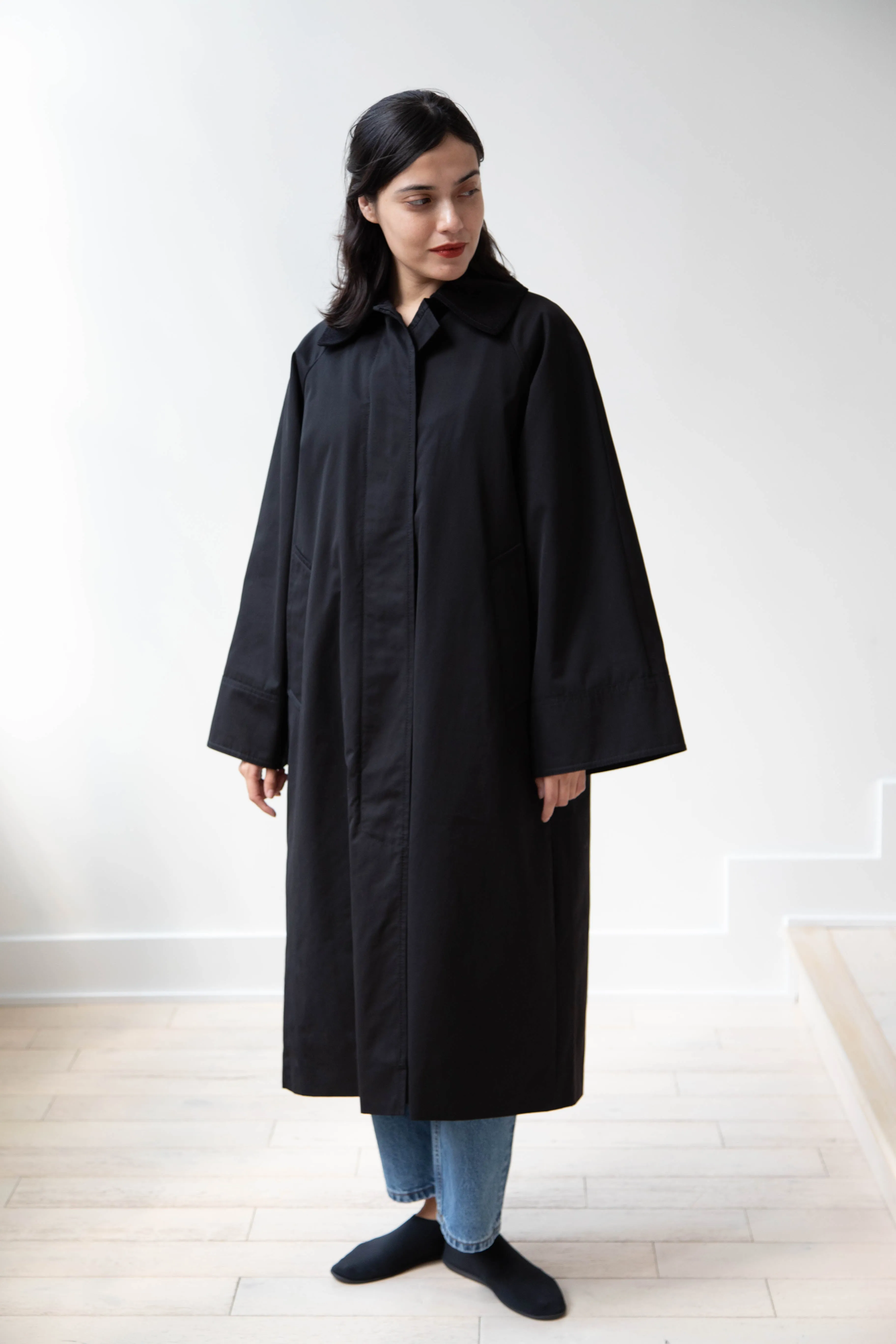 Skall | Gaby Coat in Black