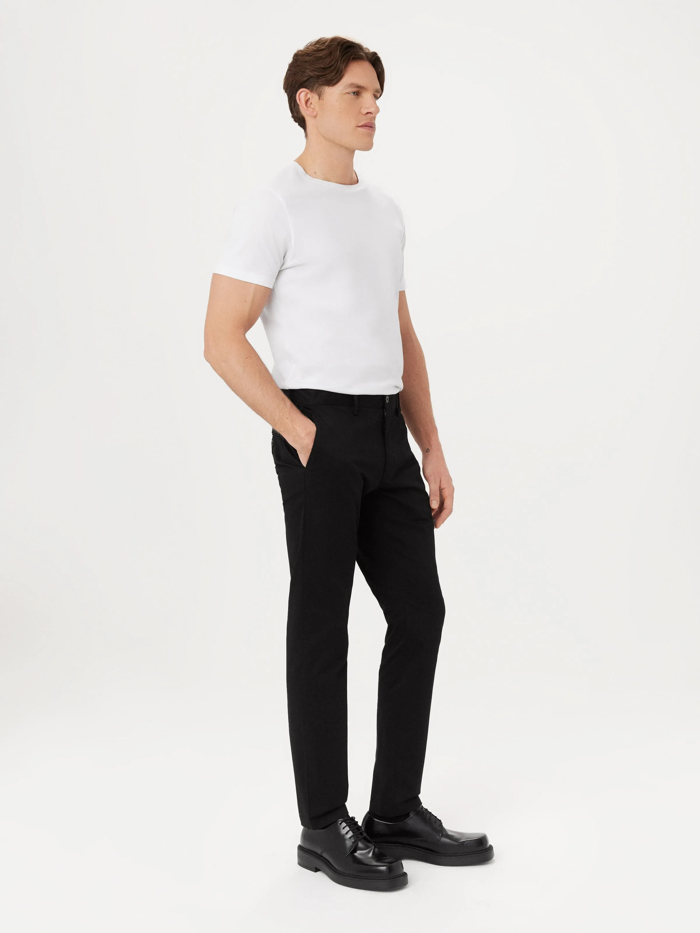 The Brunswick Slim Chino Pant in Black