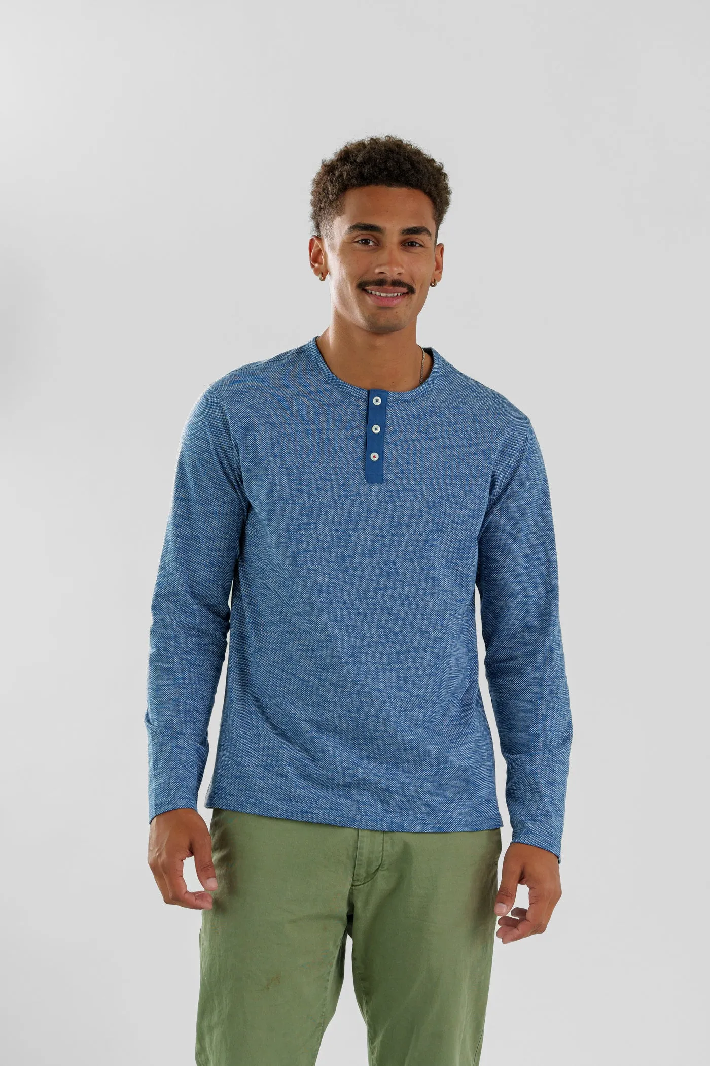 TRAILBLAZER - Denim Blue Solid Henley